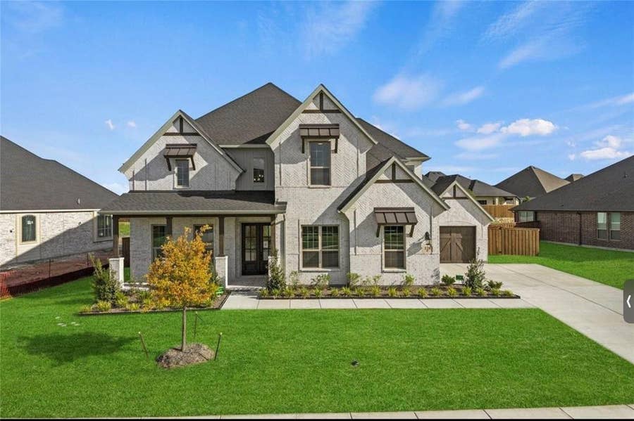 Property photo for 228 Pine Leaf Trail, Waxahachie, TX