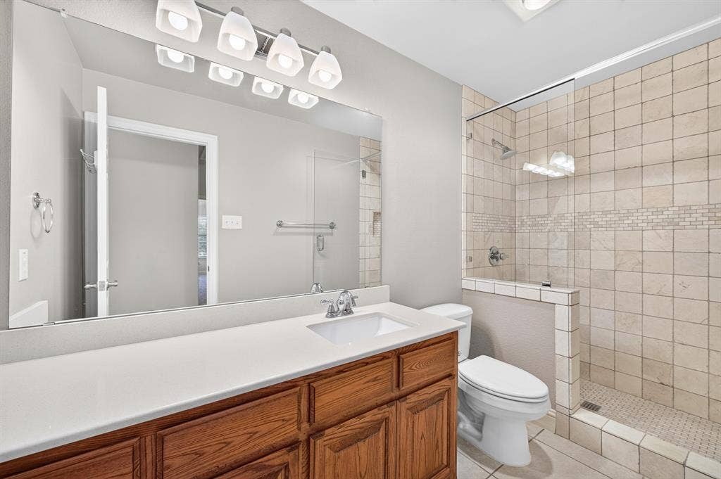 Guest bathroom up!