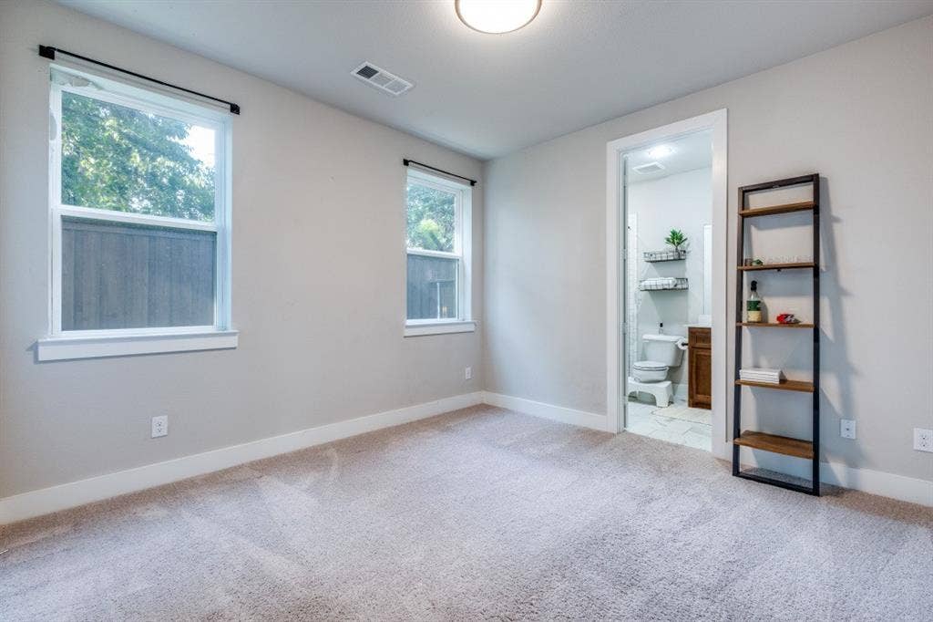 1450 Elevado Drive, Dallas, TX 75212 1450 Elevado Drive, Dallas, TX 75212