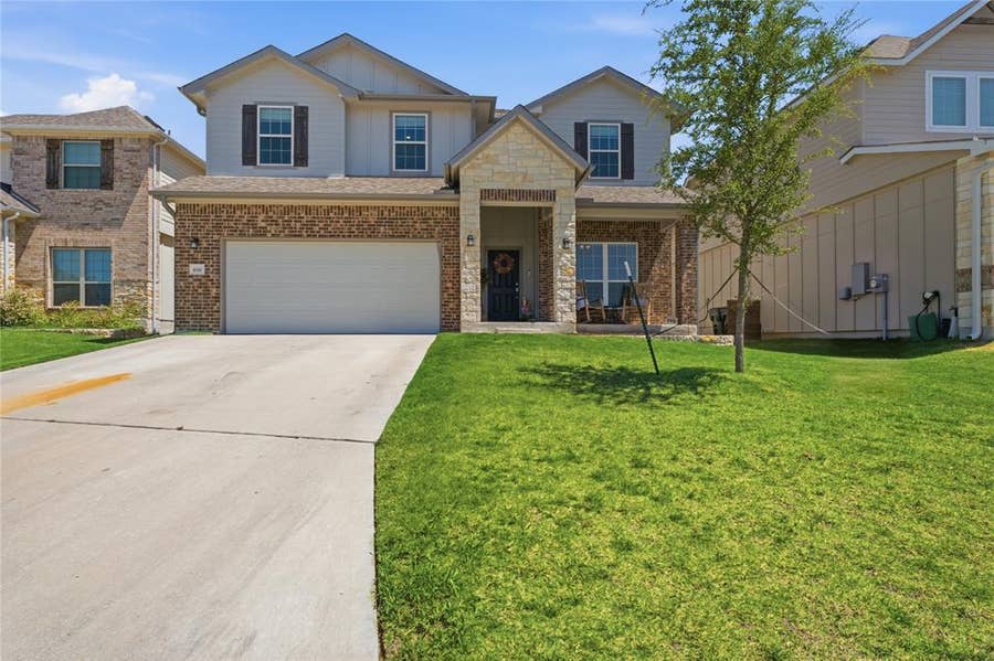 Property photo for 636 Friar Tuck Drive, Temple, TX