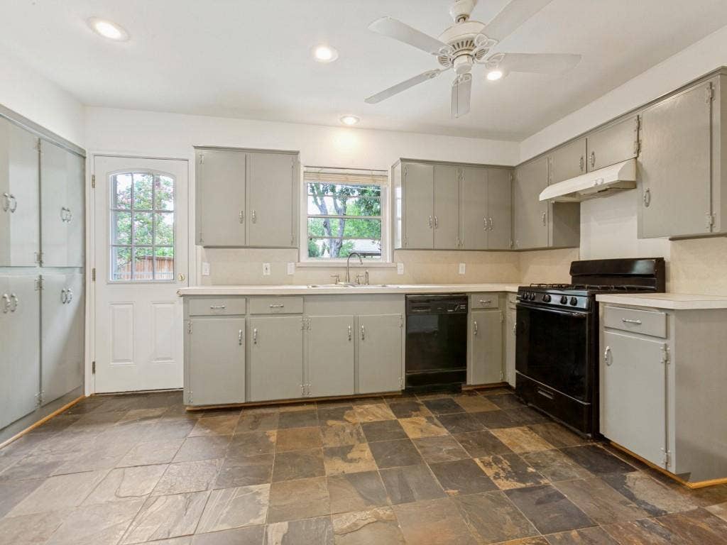 600 Ridgedale Drive, Richardson, TX 75080 600 Ridgedale Drive, Richardson, TX 75080