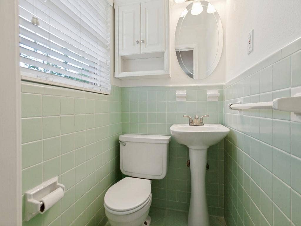 600 Ridgedale Drive, Richardson, TX 75080 600 Ridgedale Drive, Richardson, TX 75080