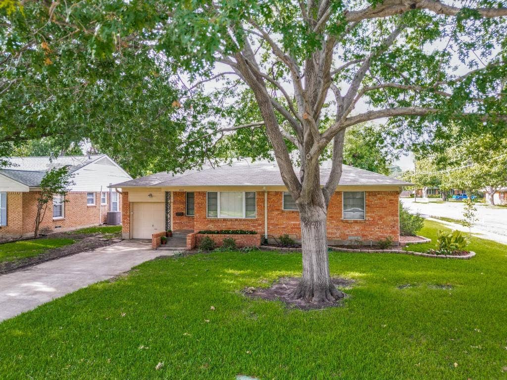 600 Ridgedale Drive, Richardson, TX 75080 600 Ridgedale Drive, Richardson, TX 75080