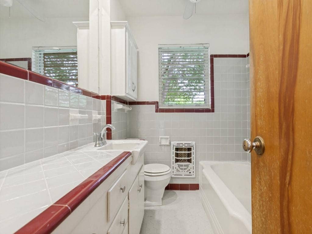 600 Ridgedale Drive, Richardson, TX 75080 600 Ridgedale Drive, Richardson, TX 75080