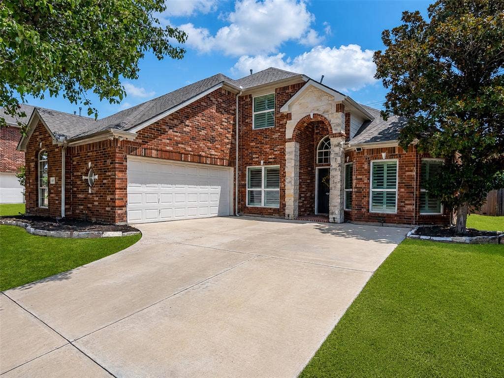 821 Redbud Drive, Allen, TX 75002 821 Redbud Drive, Allen, TX 75002
