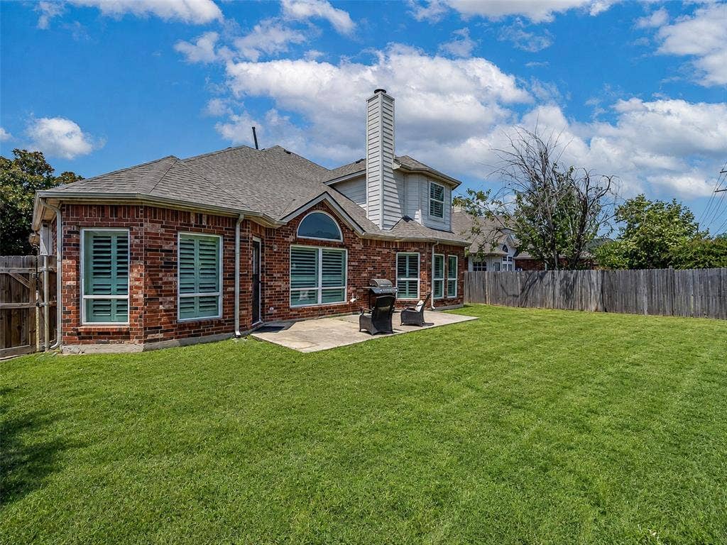 821 Redbud Drive, Allen, TX 75002 821 Redbud Drive, Allen, TX 75002