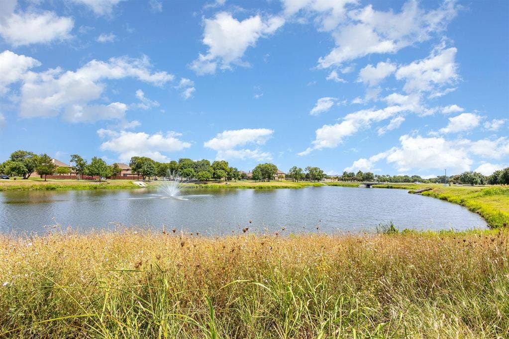 821 Redbud Drive, Allen, TX 75002 821 Redbud Drive, Allen, TX 75002