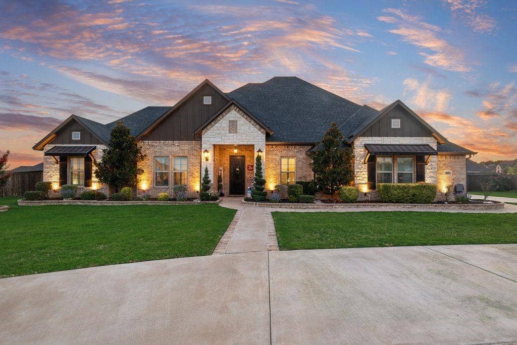 6031 Waggoner Way, Midlothian, TX 76065 6031 Waggoner Way Midlothian, TX 76065