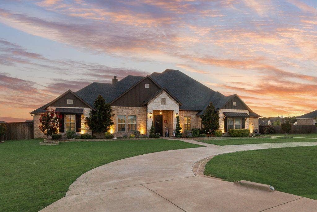 6031 Waggoner Way, Midlothian, TX 76065 6031 Waggoner Way Midlothian, TX 76065