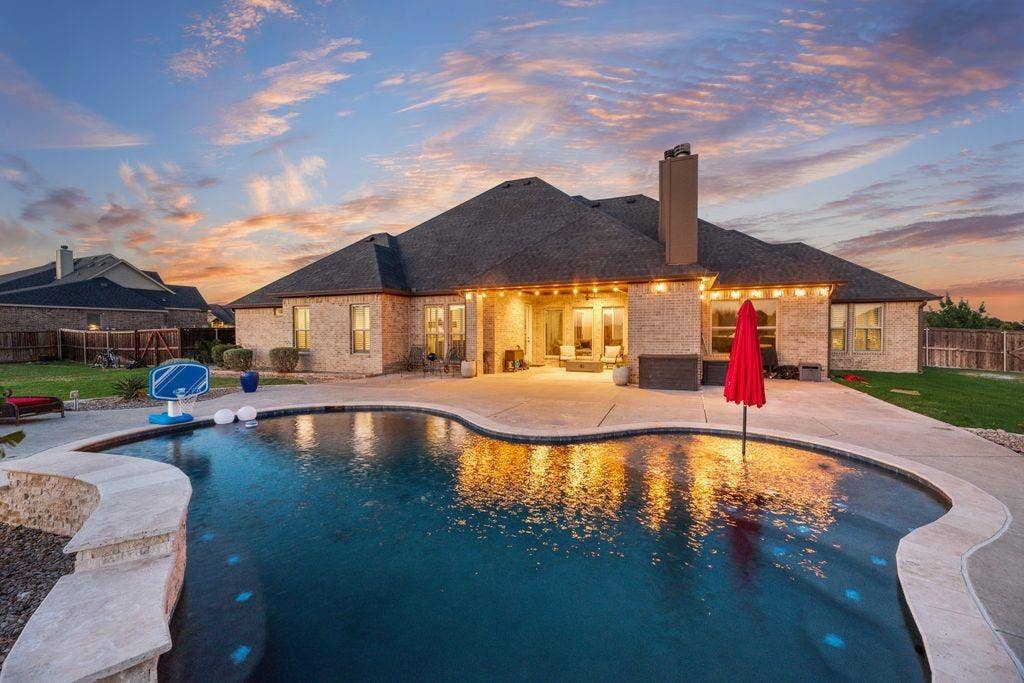 6031 Waggoner Way, Midlothian, TX 76065 6031 Waggoner Way Midlothian, TX 76065
