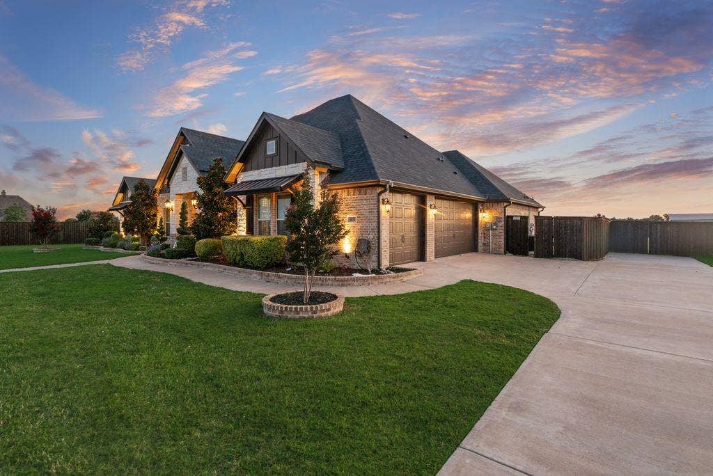 6031 Waggoner Way, Midlothian, TX 76065 6031 Waggoner Way Midlothian, TX 76065