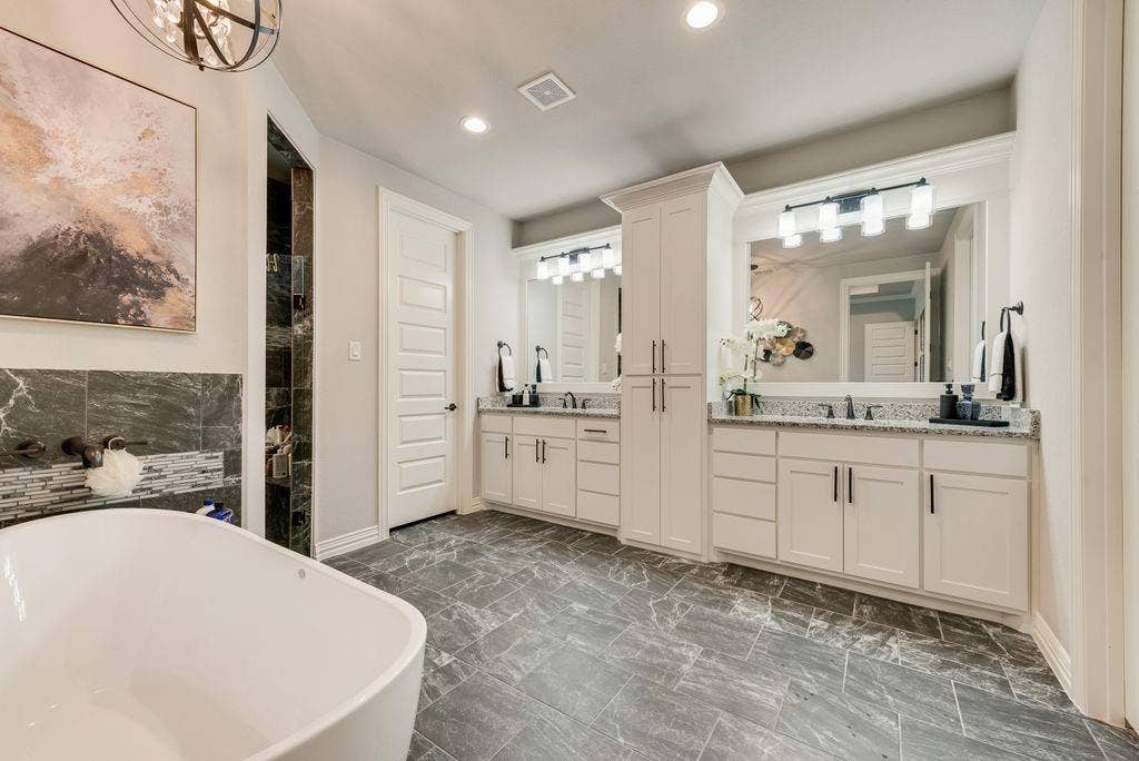 6031 Waggoner Way, Midlothian, TX 76065 6031 Waggoner Way Midlothian, TX 76065