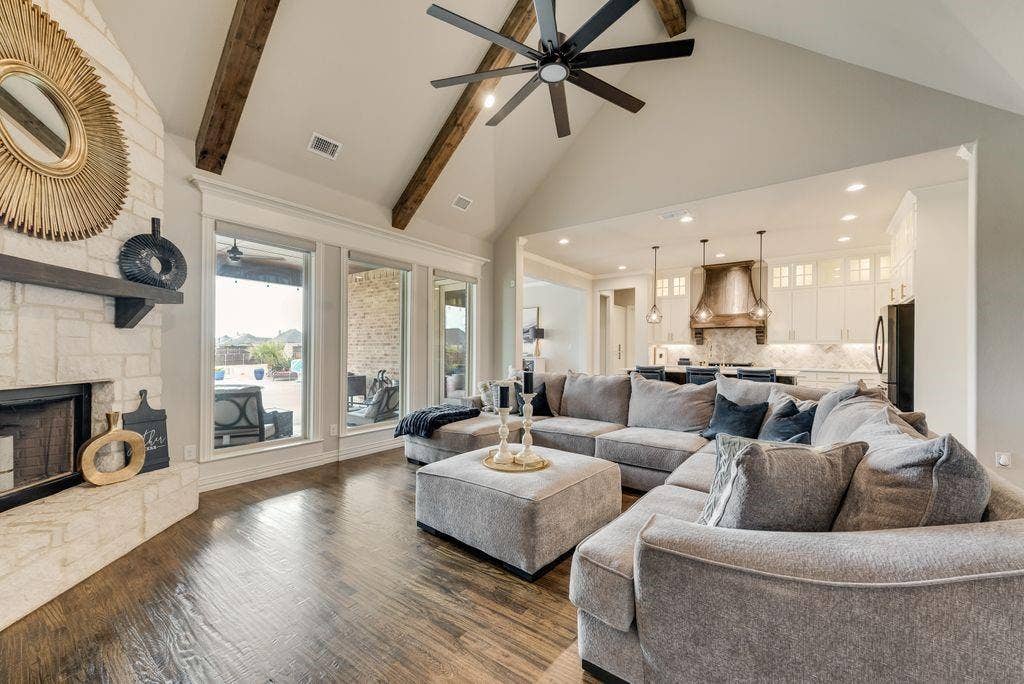 6031 Waggoner Way, Midlothian, TX 76065 6031 Waggoner Way Midlothian, TX 76065