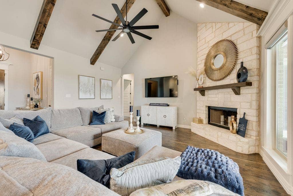6031 Waggoner Way, Midlothian, TX 76065 6031 Waggoner Way Midlothian, TX 76065
