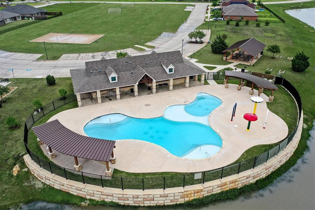 1813 Rushpea Drive, Royse City, TX 75189 1813 Rushpea Drive, Royse City, TX 75189