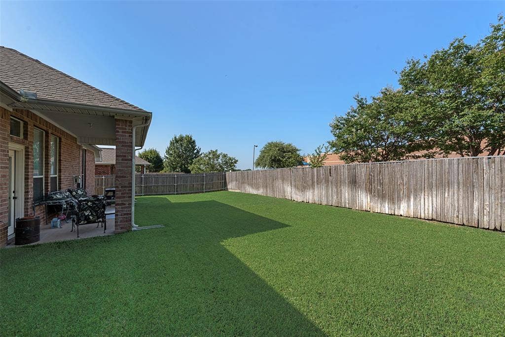 1803 Clover Hill RDMansfield, tX 76063
