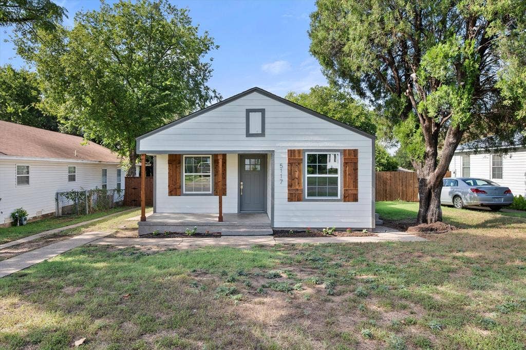 5117 Almena Road, River Oaks, TX 76114 5117 Almena Road, River Oaks, TX 76114