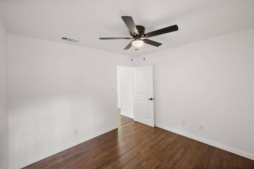 5117 Almena Road, River Oaks, TX 76114 5117 Almena Road, River Oaks, TX 76114