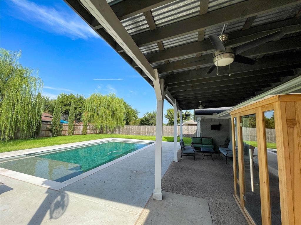 112 Overcrest Drive, Benbrook, TX 76126 112 Overcrest Drive, Benbrook, TX 76126