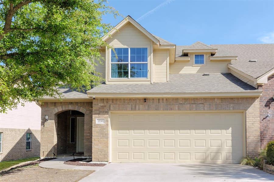 Property photo for 230 Greathouse Village, Decatur, TX