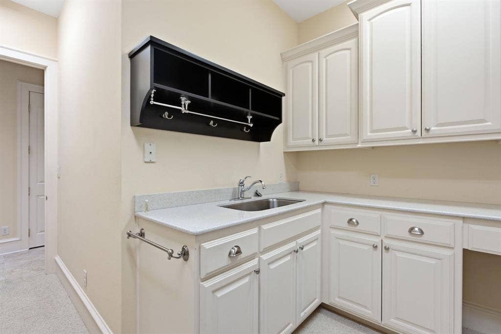 2030 Equestrian Lane, Tyler, TX 75703 2030 Equestrian Lane, Tyler, TX 75703