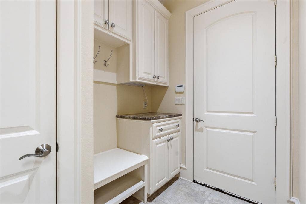 2030 Equestrian Lane, Tyler, TX 75703 2030 Equestrian Lane, Tyler, TX 75703