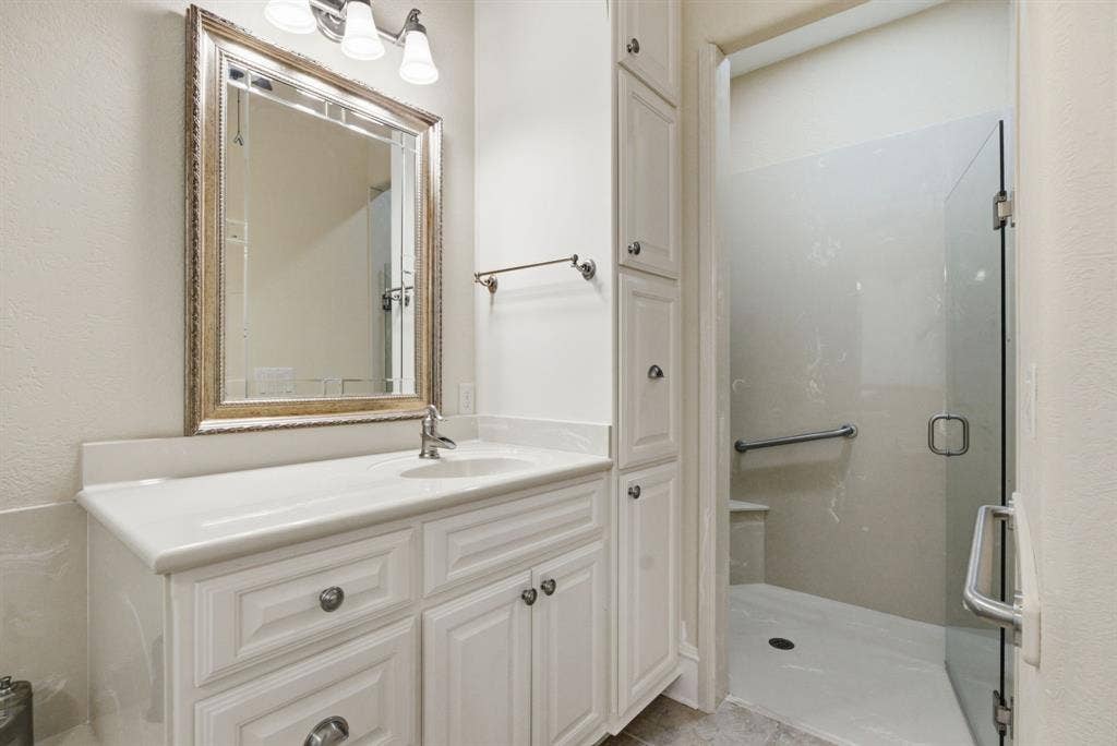 2030 Equestrian Lane, Tyler, TX 75703 2030 Equestrian Lane, Tyler, TX 75703