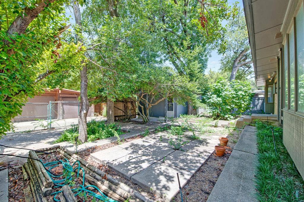 8923 Rolling Rock Lane, Dallas, TX 75238 8923 Rolling Rock Lane, Dallas, TX 75238