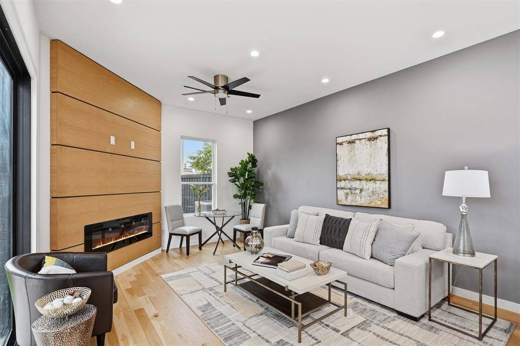 2724 Hondo, Dallas, TX 75219 2724 Hondo, Dallas, TX 75219
