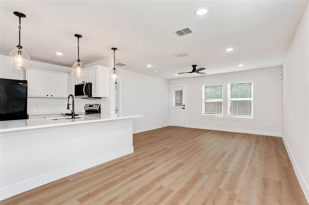 3615 Rio Blanco Drive, Dallas, TX 75227 Dining and Family Room