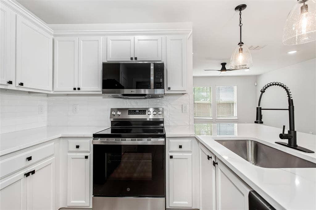 3615 Rio Blanco Drive, Dallas, TX 75227 3615 Rio Blanco Drive, Dallas, TX 75227