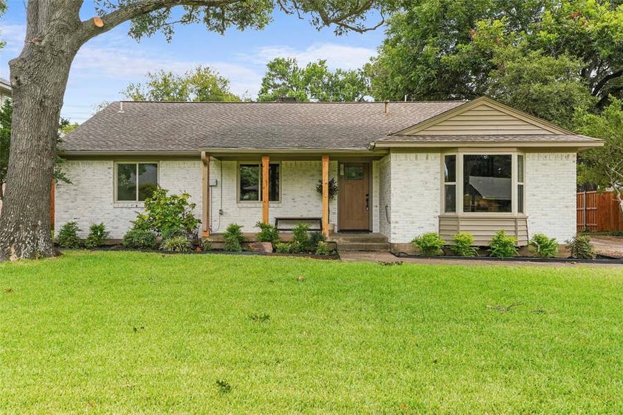 Property photo for 925 Fernwood Drive, Richardson, TX