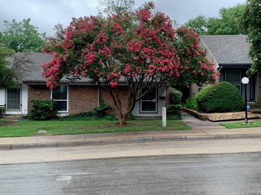 Property photo for 13652 Flagstone Lane, Dallas, TX
