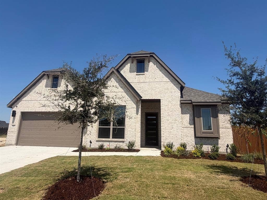 817 Monza Drive, Midlothian, TX 76065 817 Monza
