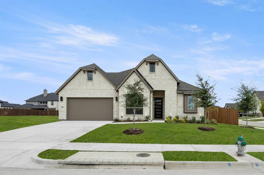 Property photo for 817 Monza Drive, Midlothian, TX