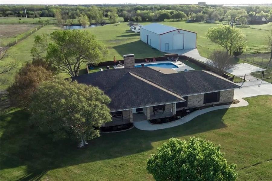 Property photo for 13763 Hollow Creek Drive, Forney, TX