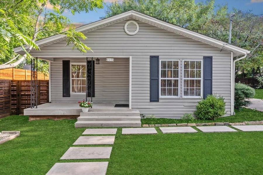 Property photo for 117 Ida Street, McKinney, TX