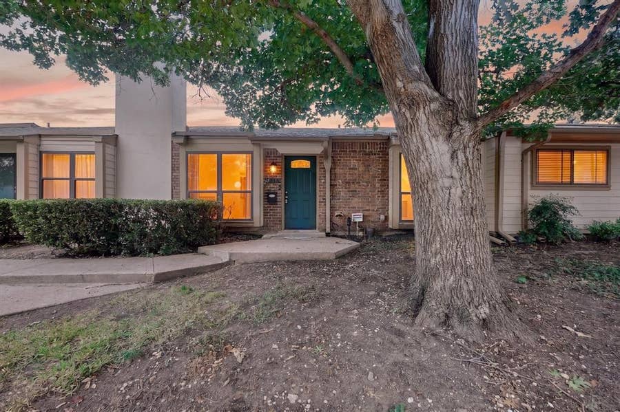 Property photo for 13786 Brookgreen Circle, Dallas, TX