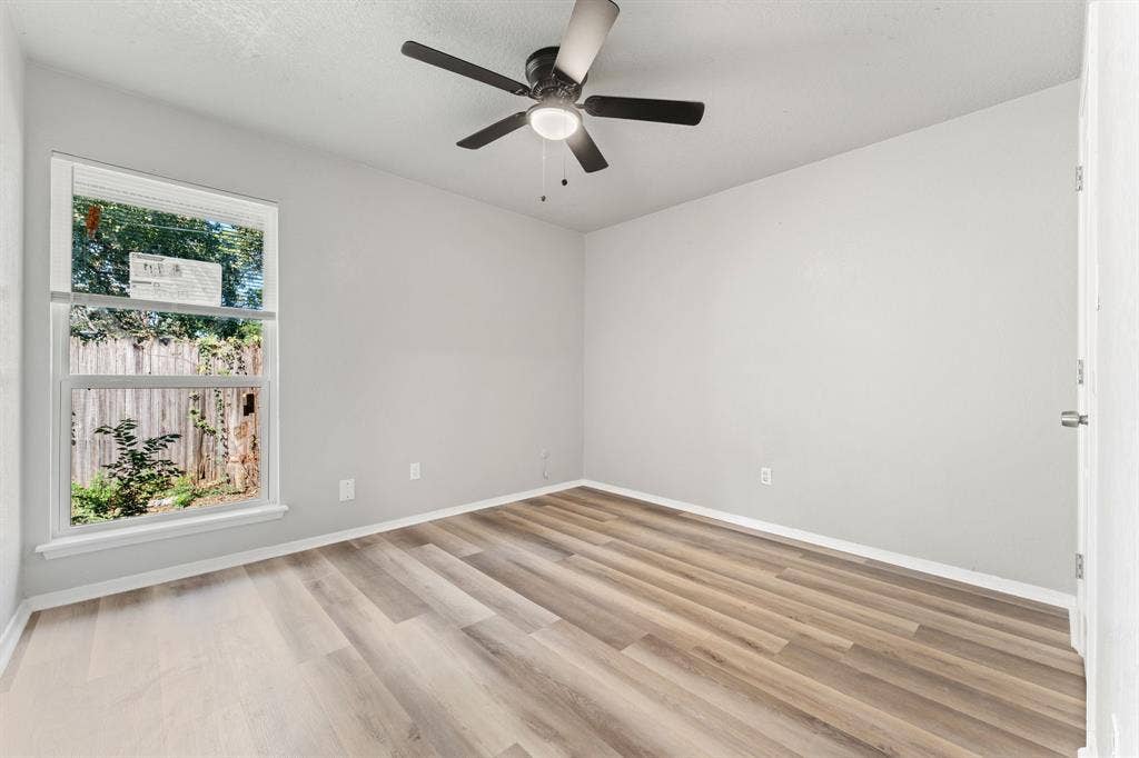 2512 Windy Pine Lane, Arlington, TX 76015 2512 Windy Pine Lane, Arlington, TX 76015