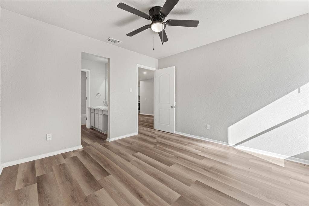 2512 Windy Pine Lane, Arlington, TX 76015 2512 Windy Pine Lane, Arlington, TX 76015