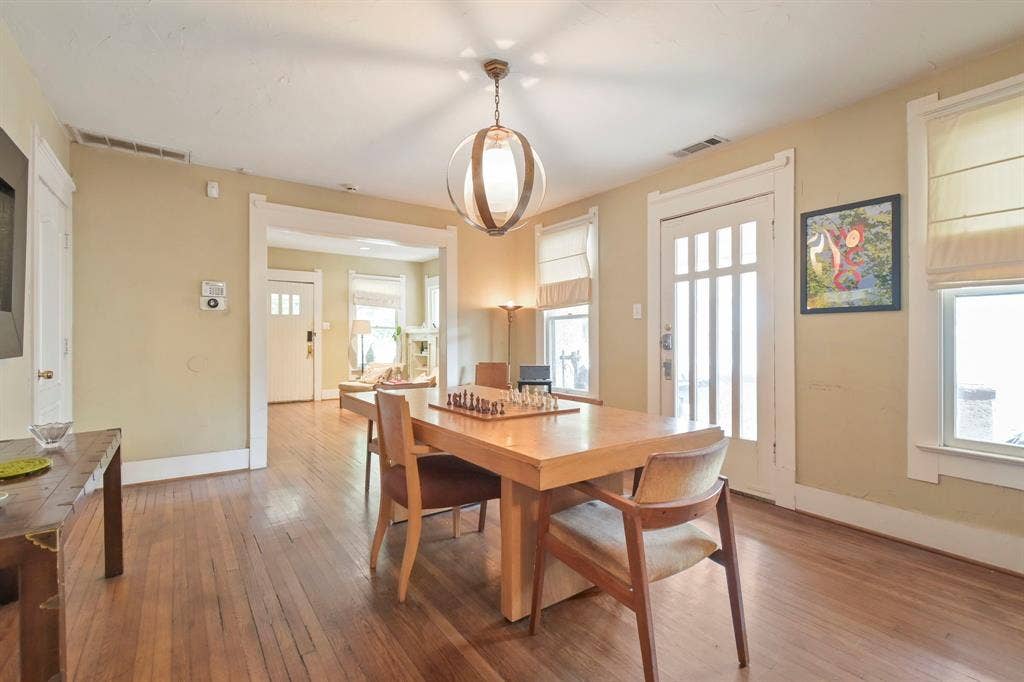 218 N Rosemont Avenue, Dallas, TX 75208