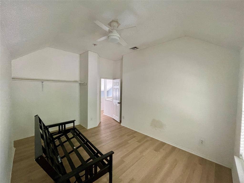 7520 Sunburst Trail, Denton, TX 76210