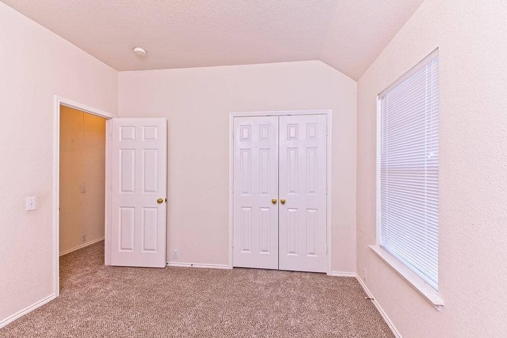 8713 Somerville Way, Plano, TX 75025 8713 Somerville Way, Plano, TX 75025