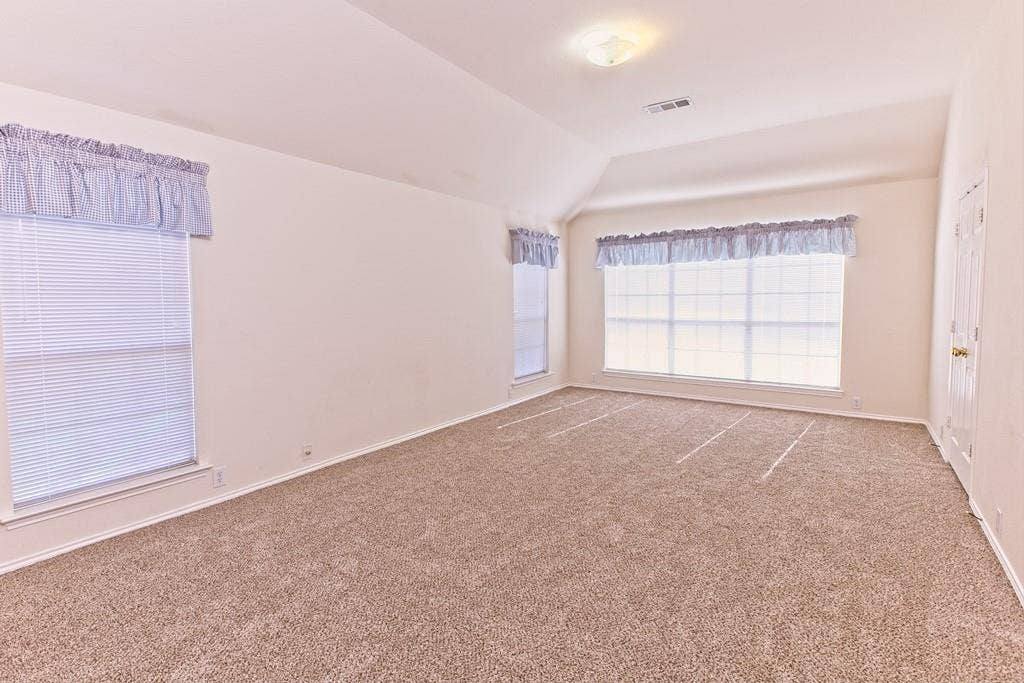 8713 Somerville Way, Plano, TX 75025 8713 Somerville Way, Plano, TX 75025