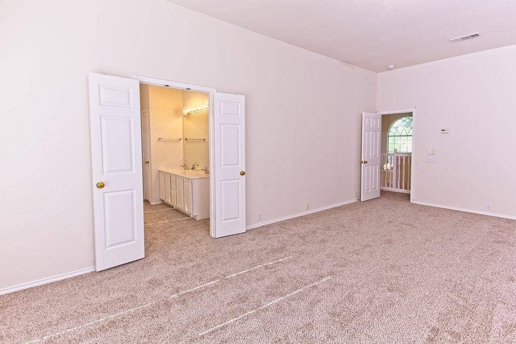 8713 Somerville Way, Plano, TX 75025 8713 Somerville Way, Plano, TX 75025