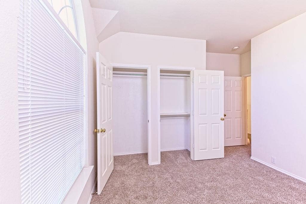 8713 Somerville Way, Plano, TX 75025 8713 Somerville Way, Plano, TX 75025