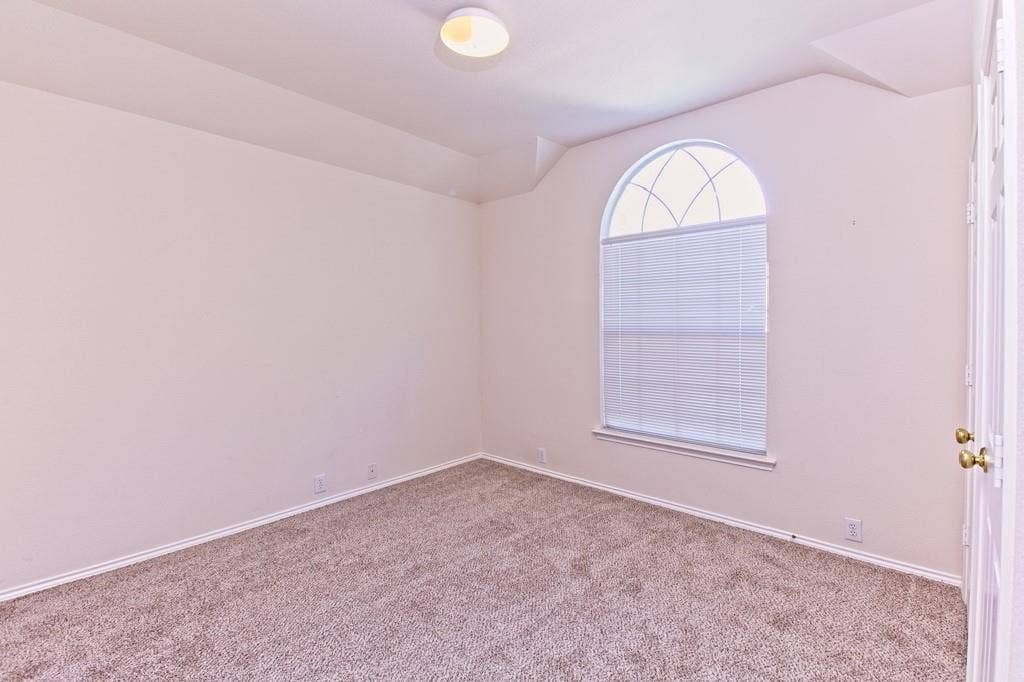 8713 Somerville Way, Plano, TX 75025 8713 Somerville Way, Plano, TX 75025