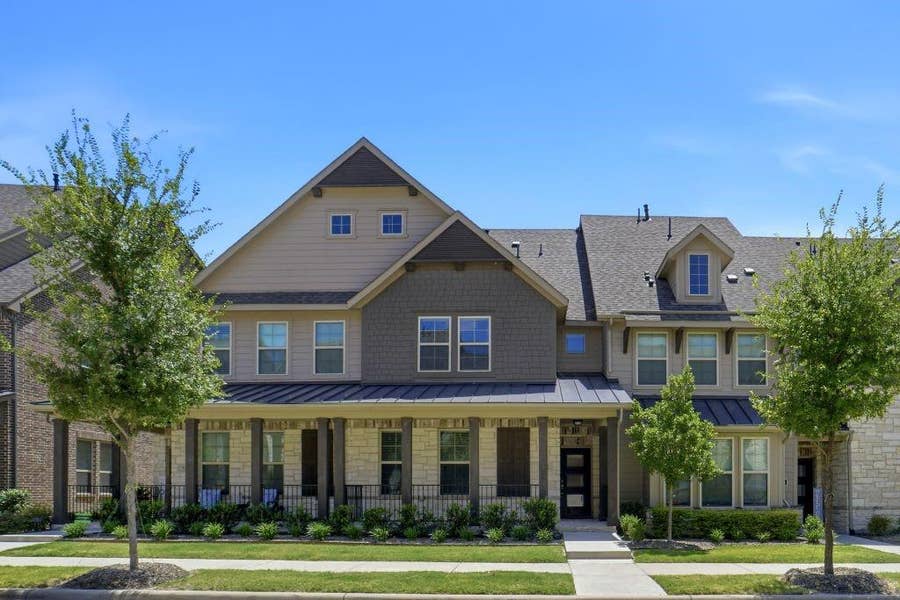 Property photo for 7822 Bayside Drive, Rowlett, TX