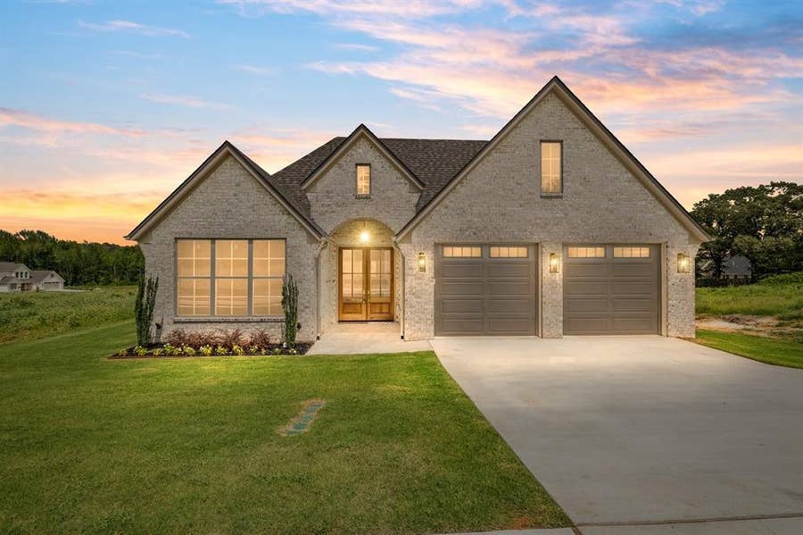 Property photo for 15125 Tilley Springs Cove, Tyler, TX