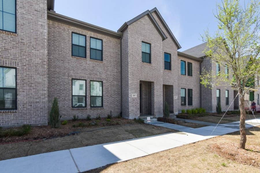 Property photo for 2805 Jacaranda Drive, McKinney, TX